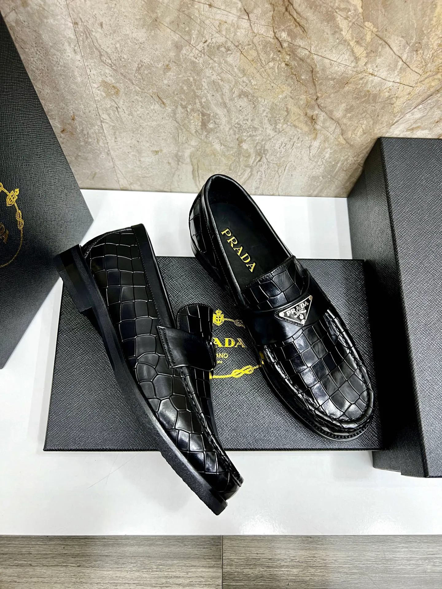 PRADA~ Size: 38-44 (customized 45/46 P: 💰880 P's original official website new high-end men's leather shoes, top-quality original replicas, made of imported open edge beads/calf leather, calf leather breathable lining, original leather outsole!